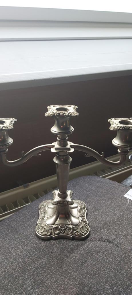 chandelier, Enlèvement