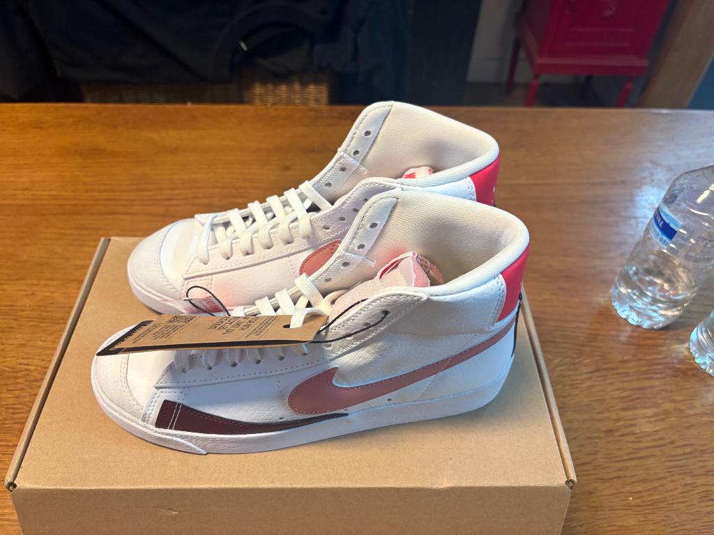 Nike blazer 77 mid next nature maat 39, Wit, Nike, Nieuw, Ophalen of Verzenden