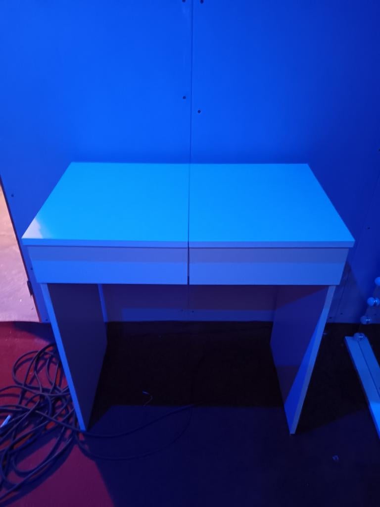Make up tafeltje, Huis en Inrichting, Ophalen