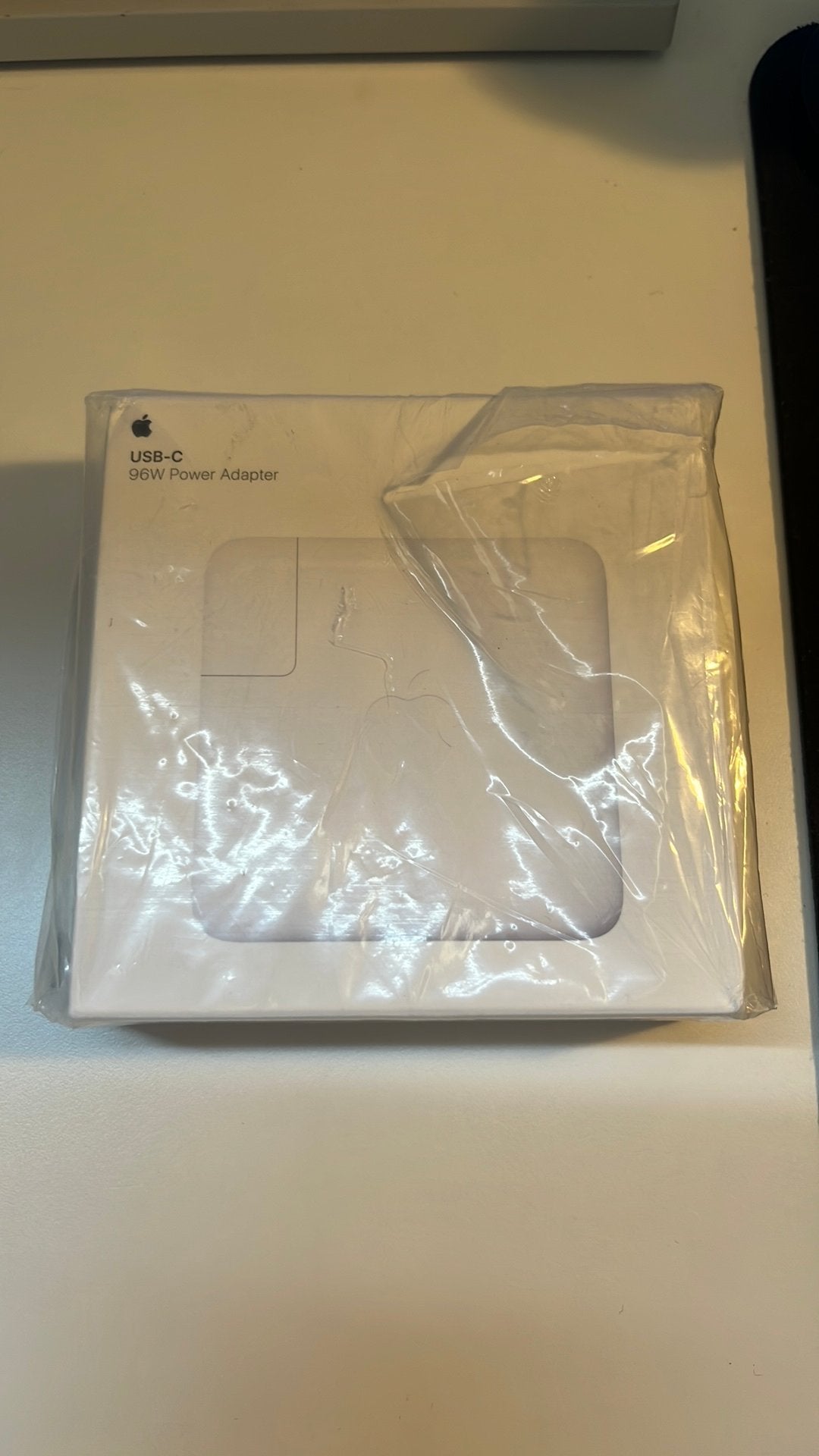 Apple 96W USB-C Power Adapter – NIEUW/ongeopend, Computers en Software, Laptop-opladers, Ophalen of Verzenden, Nieuw, Apple