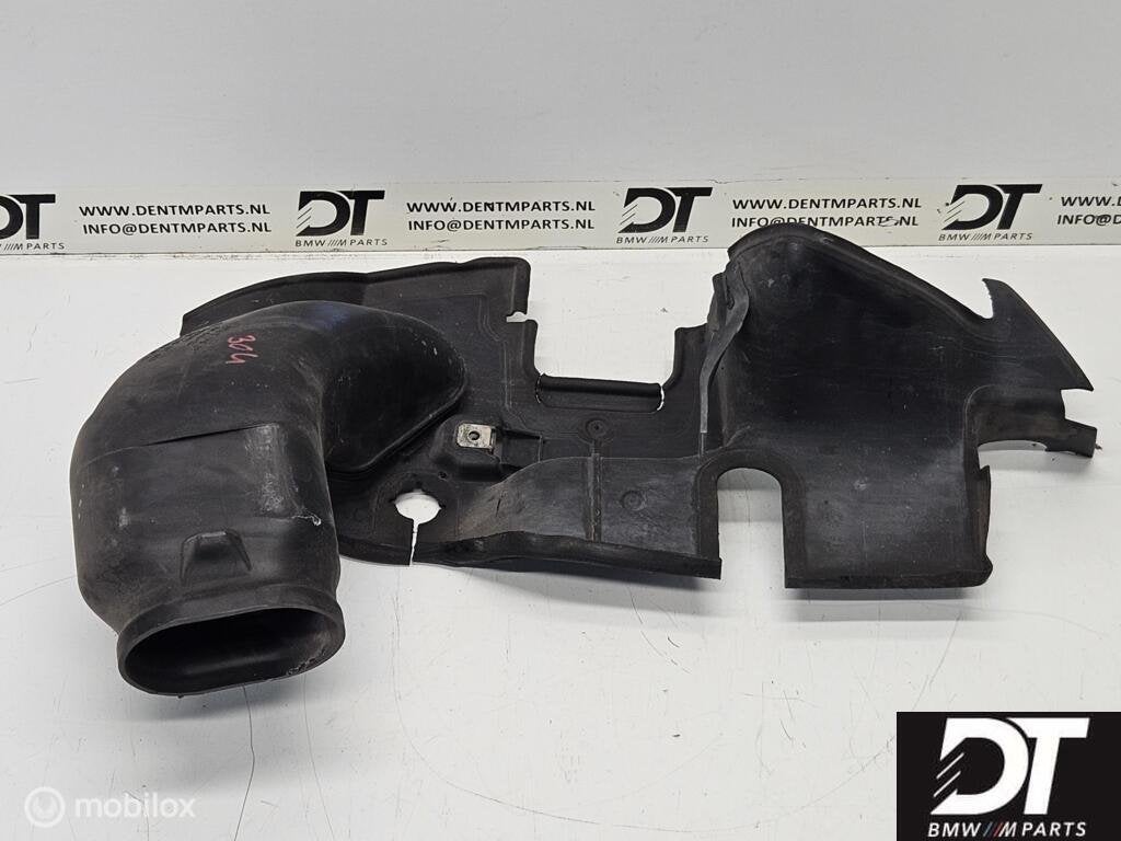 Inlaat luchtgeleiding rechts BMW M5 E60 S85 V10 13717790057, Enlèvement ou Envoi, Utilisé, BMW, BMW
