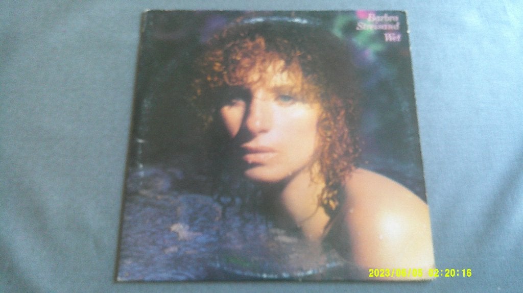 Barbra Streisand – Wet (LP), CD & DVD, Vinyles | Pop, Utilisé, LP, Avec pochette intérieure, Enlèvement ou Envoi