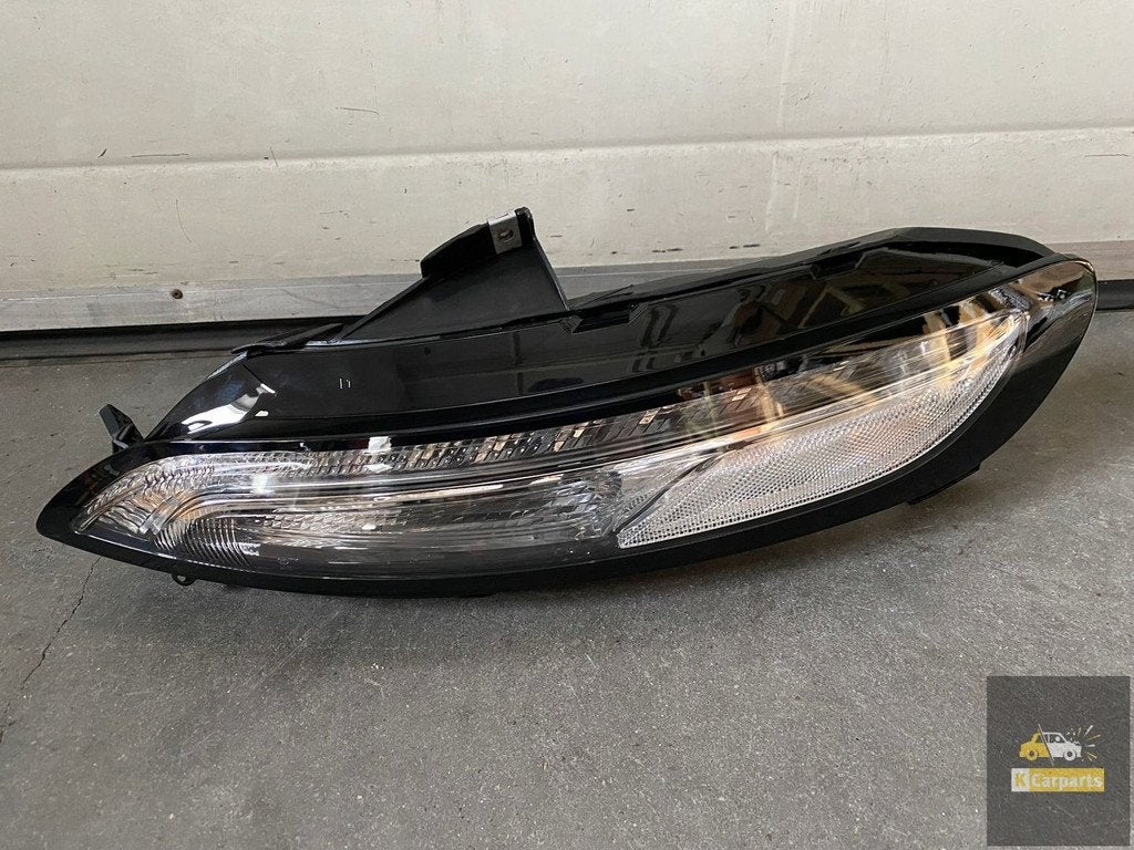 68157105AO, Jeep Cherokee KL LED DRL links, Auto-onderdelen, Gebruikt, Stellantis N.V., Info@stellantis.com, Taurusavenue 1
2132 LS  Hoofddorp, NL