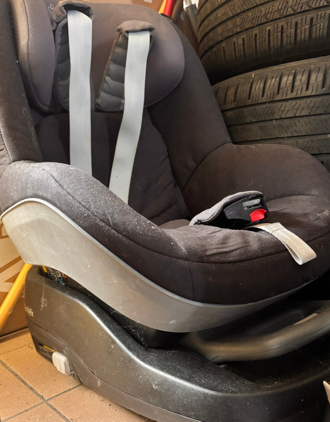 Maxi-Cosi-autostoeltje met adapter, Kinderen en Baby's, Ophalen, Gebruikt, Maxi-Cosi