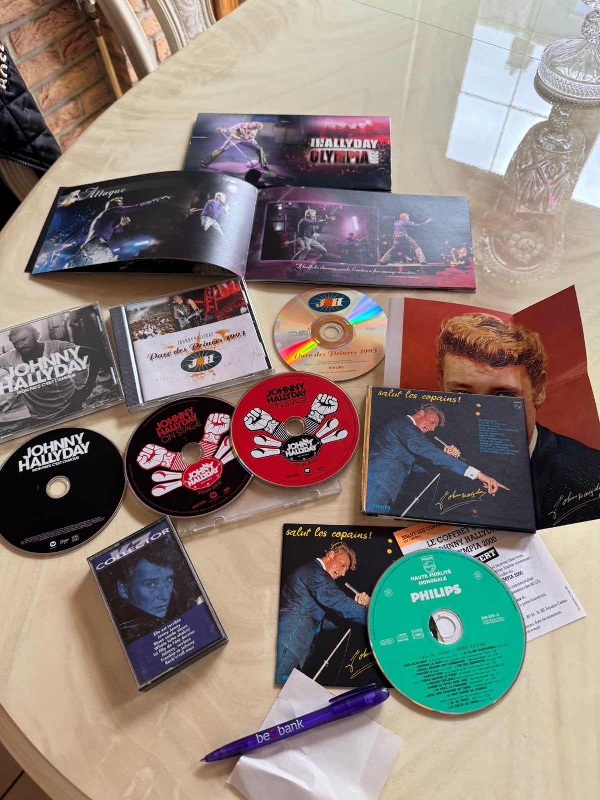 Tres beau lot Johnny Hallyday cd livre audio, CD & DVD, Enlèvement, Comme neuf, Coffret