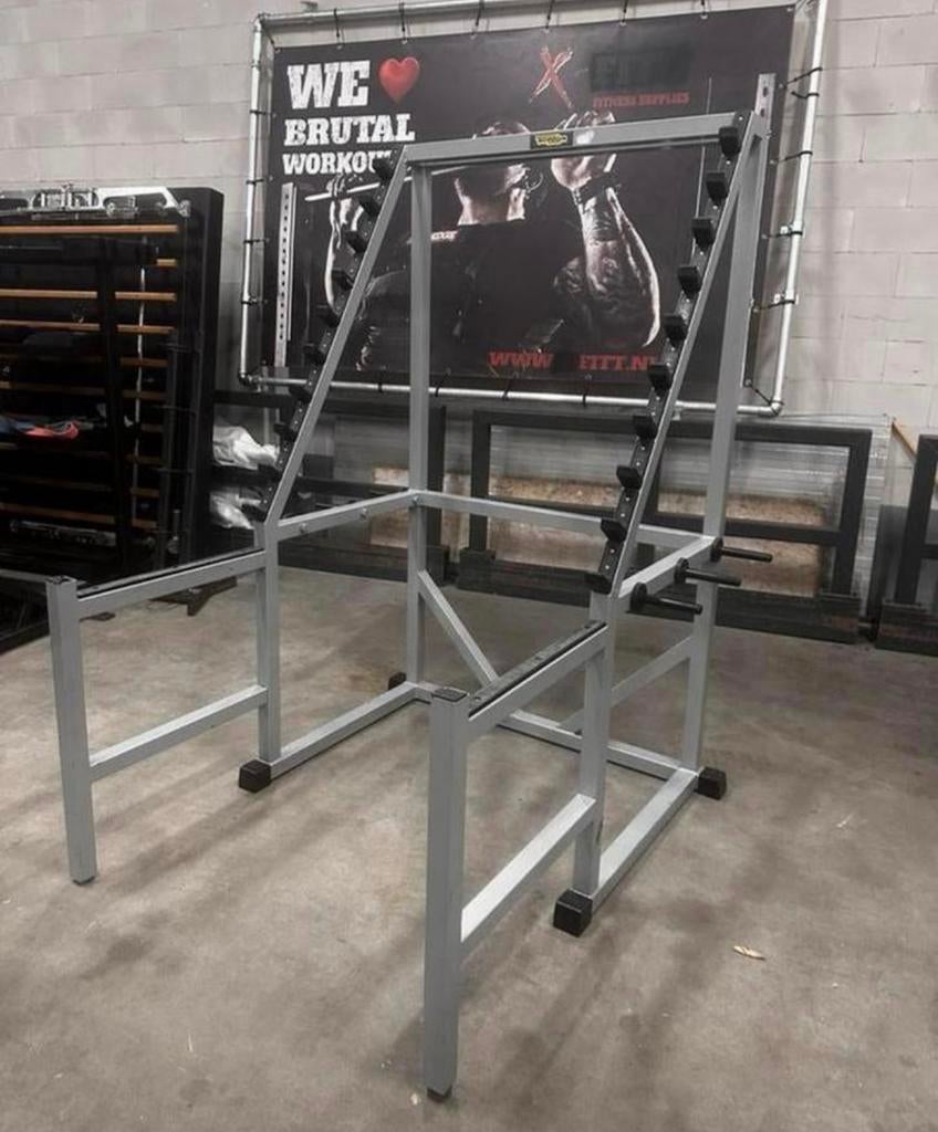 Technogym Squatrek, Sport en Fitness, Ophalen, Gebruikt