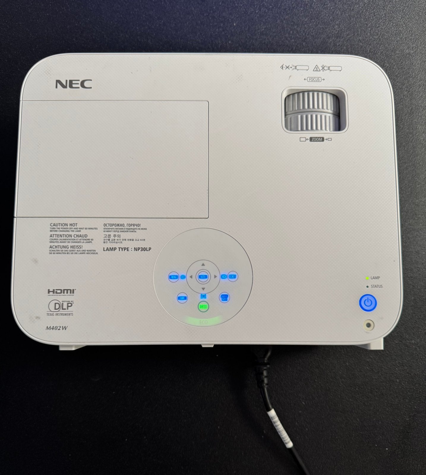 NEC M402W beamer gebruiksduur lamp 61%, Audio, Tv en Foto, Ophalen, Nec, Zo goed als nieuw, DLP