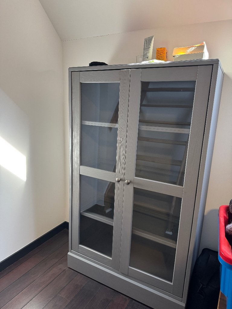 IKEA HAVSTA vitrinekast, Huis en Inrichting, Kasten | Vitrinekasten, Ophalen, Met plank(en), 100 tot 150 cm, 50 tot 100 cm