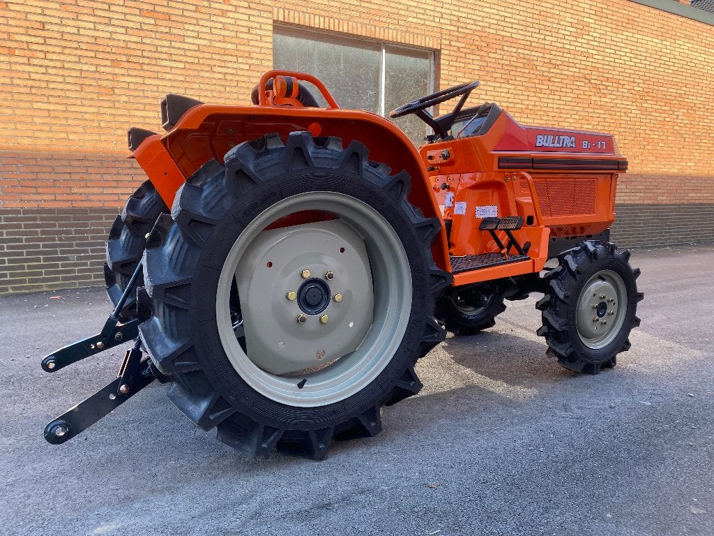 Mini-tracteur Kubota bulltra B1-17 - 4x4 - MICROTRACTORS.COM, Articles professionnels, Autres marques, Jusqu'à 2500, Jusqu'à 80 ch