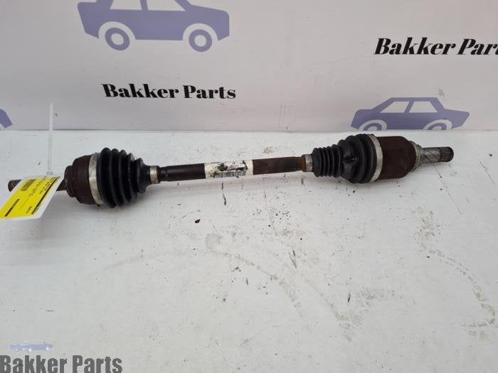 Aandrijfas links-voor van een Renault Captur, Gebruikt, -, Renault, -