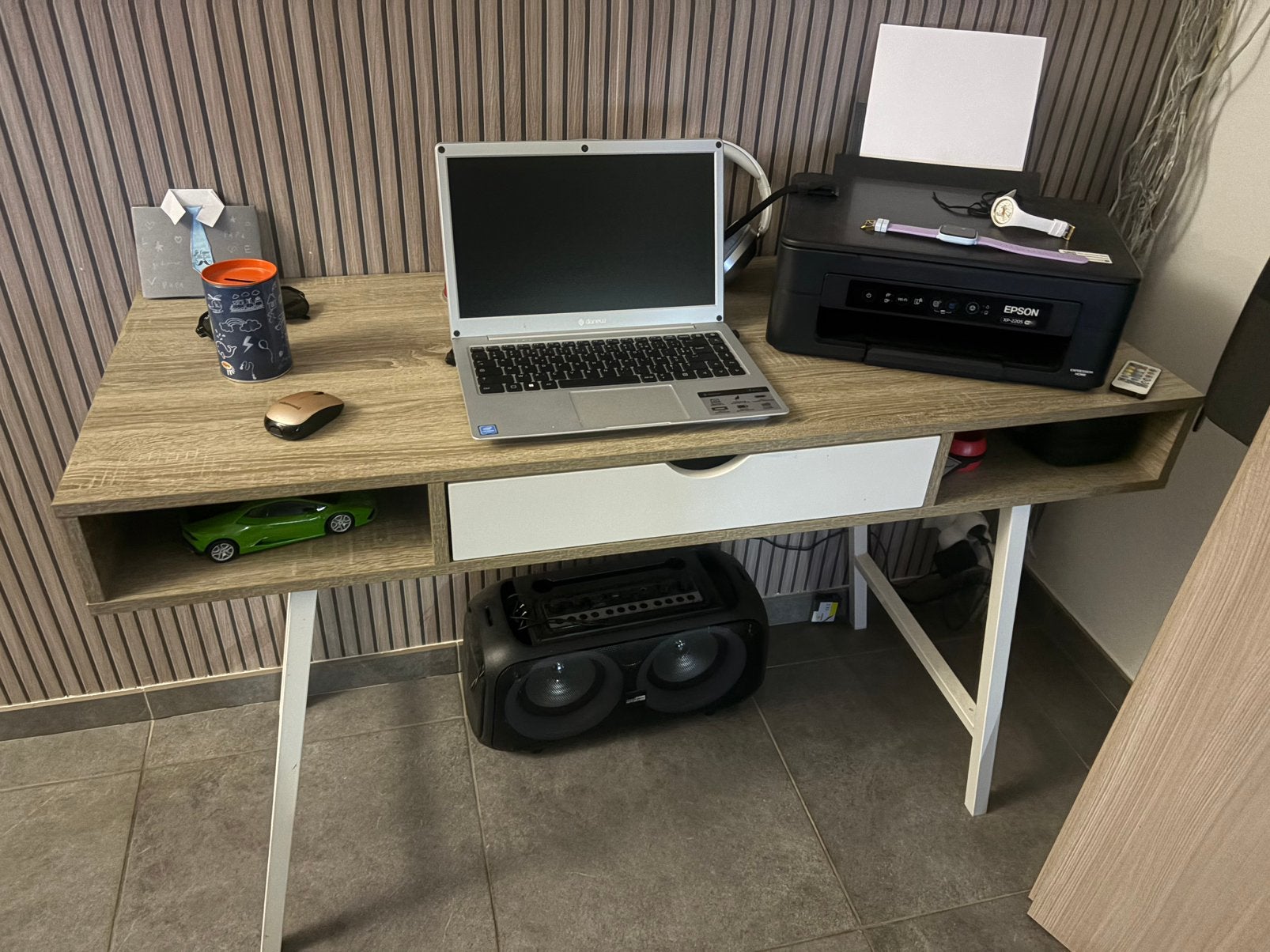 Bureau, Enlèvement, Comme neuf