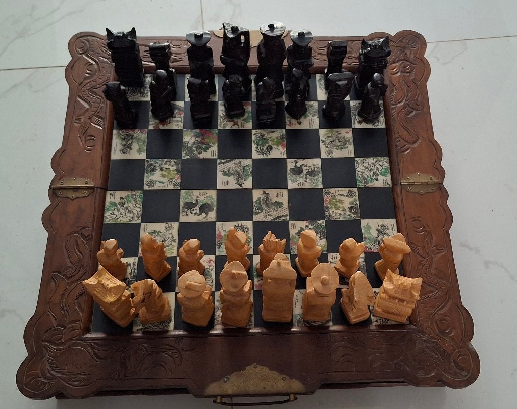 Vintage Thailand schaakspel op groot formaat, Antiek en Kunst, Overige typen, Ophalen of Verzenden, Handgemaakt, 20 - 50 cm
