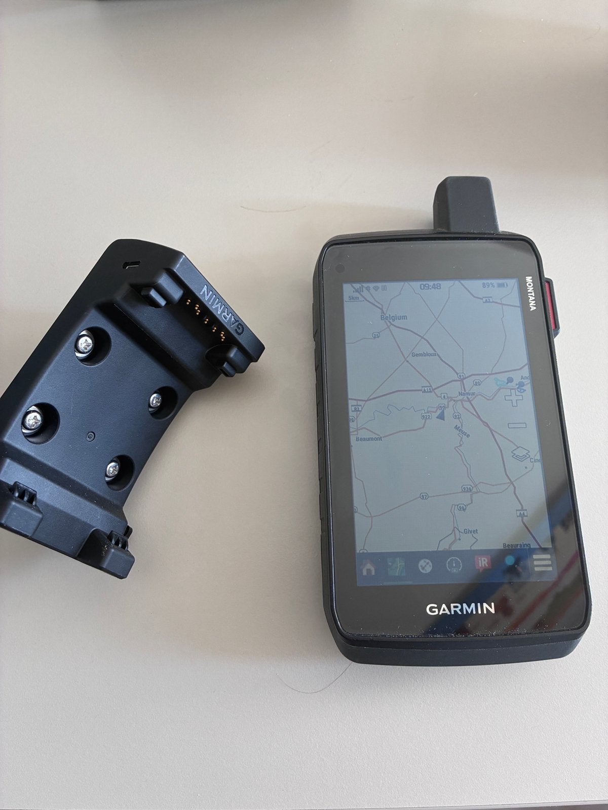 Garmin Montana 710i multifunctionele GPS, Sport en Fitness, Bergsport en Wandelen, Ophalen of Verzenden, Zo goed als nieuw