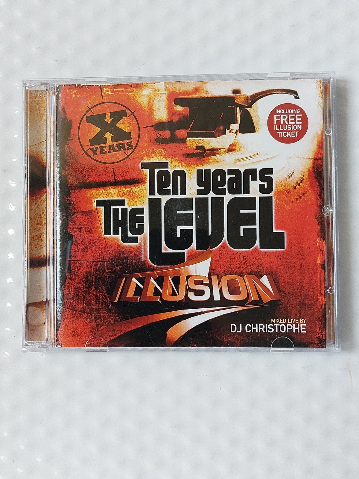 ILLUSION - 10 YEARS THE LEVEL, CD & DVD, CD | Dance & House, Envoi, Utilisé