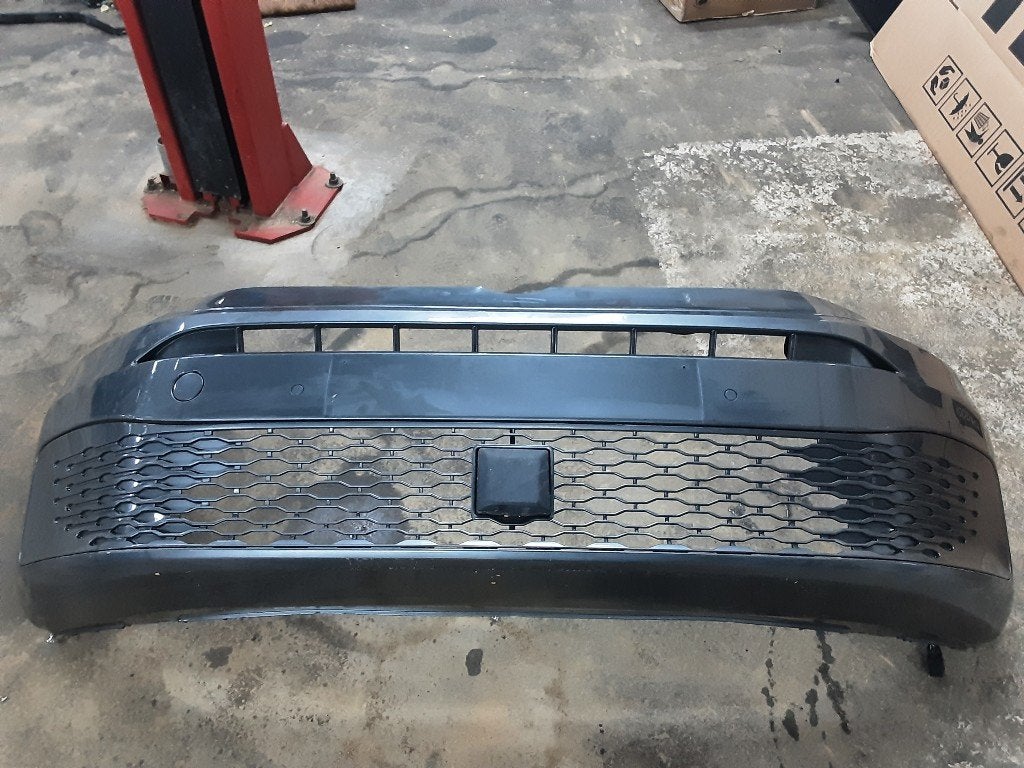 PARE-CHOCS AVANT Caddy Combi V (SBB / SBJ) (2K7807221G), Pare-chocs, Volkswagen, Volkswagen AG, Utilisé