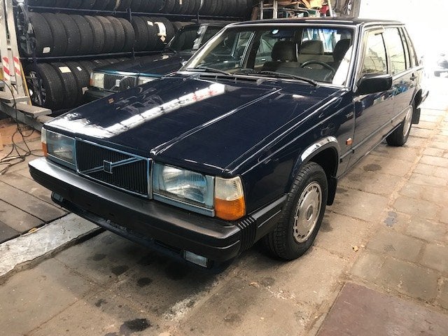 Prachtige Volvo 740GL uit 1987 van 1e eigenaar ! Oldtimer, Autos, Achat, https://public.car-pass.be/volvo, Entreprise, Entretenue par le concessionnaire