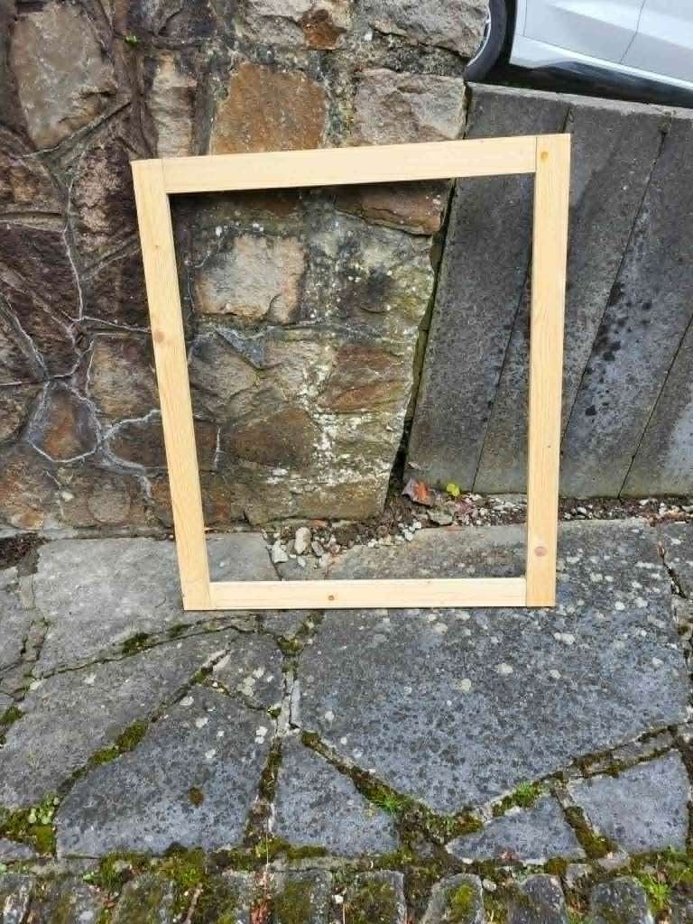 Petit cadre en bois, Enlèvement, Utilisé