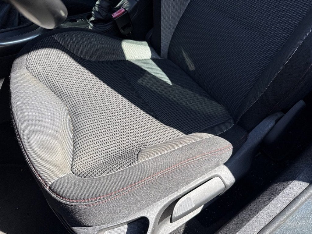 SIEGE AVANT GAUCHE ( CONDUCTEUR ) Peugeot 308 (4A / C), Autos : Pièces & Accessoires, Kontakt-peugeot@peugeot.com, Utilisé, Peugeot Deutschland GmbH