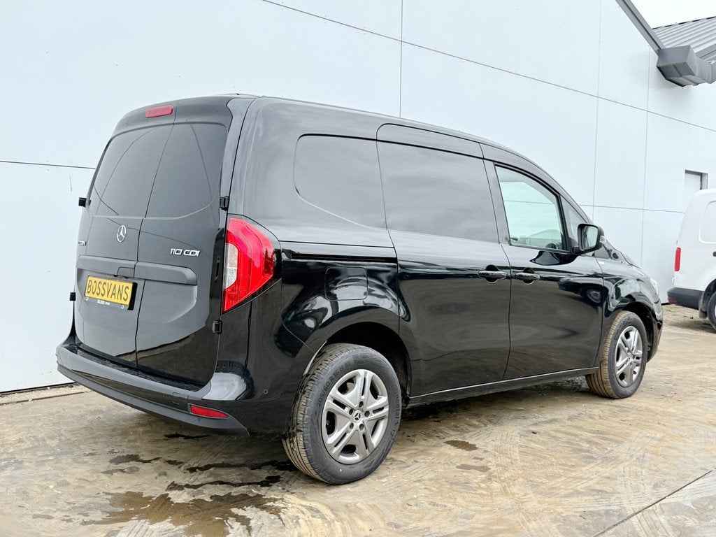 Mercedes-Benz Citan 110 CDI Automaat L1 Airco Carplay Cruise, Auto's, Stof, Gebruikt, Zwart, 4 cilinders