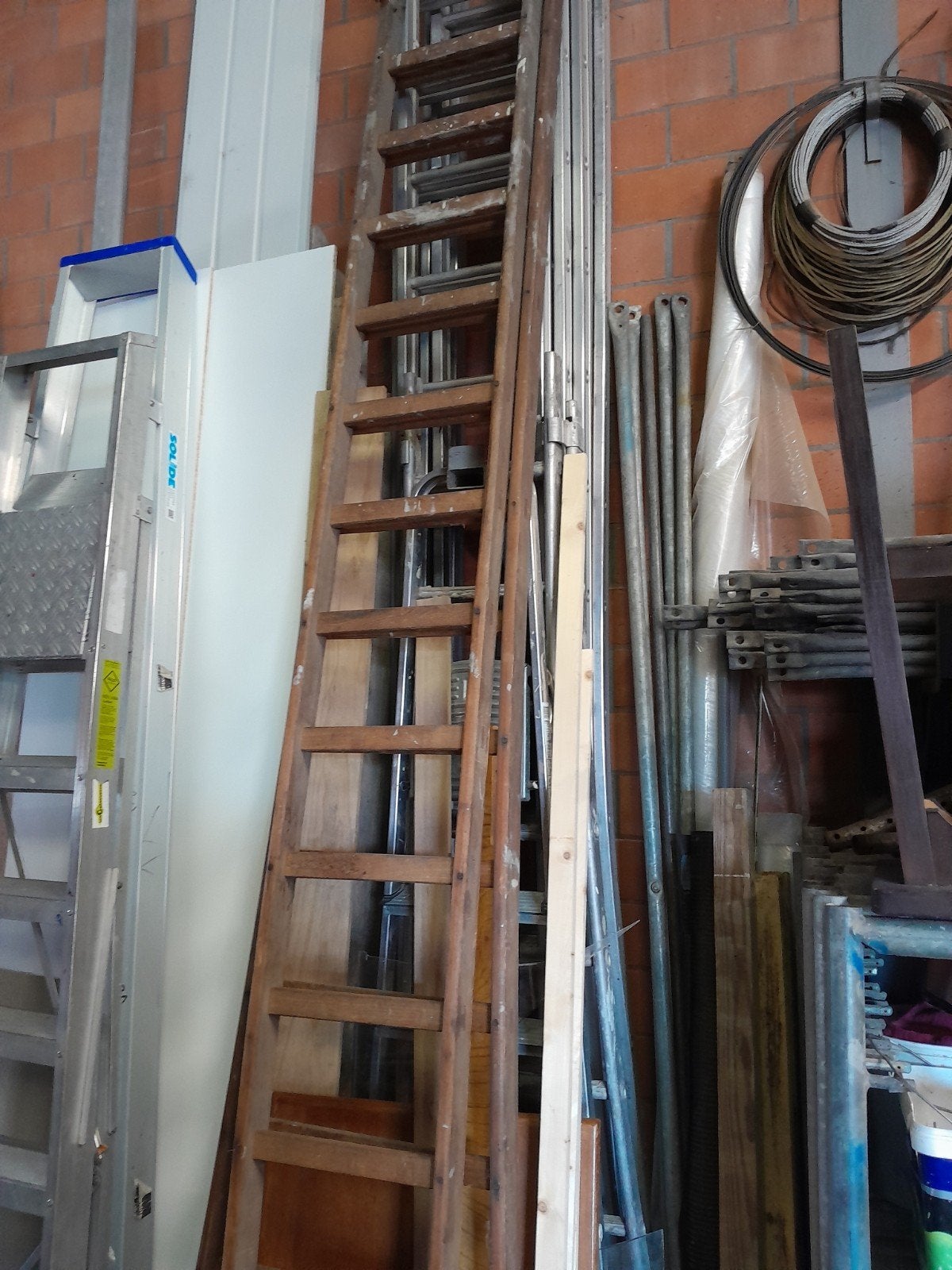 Houten ladder, Ophalen, Ladder