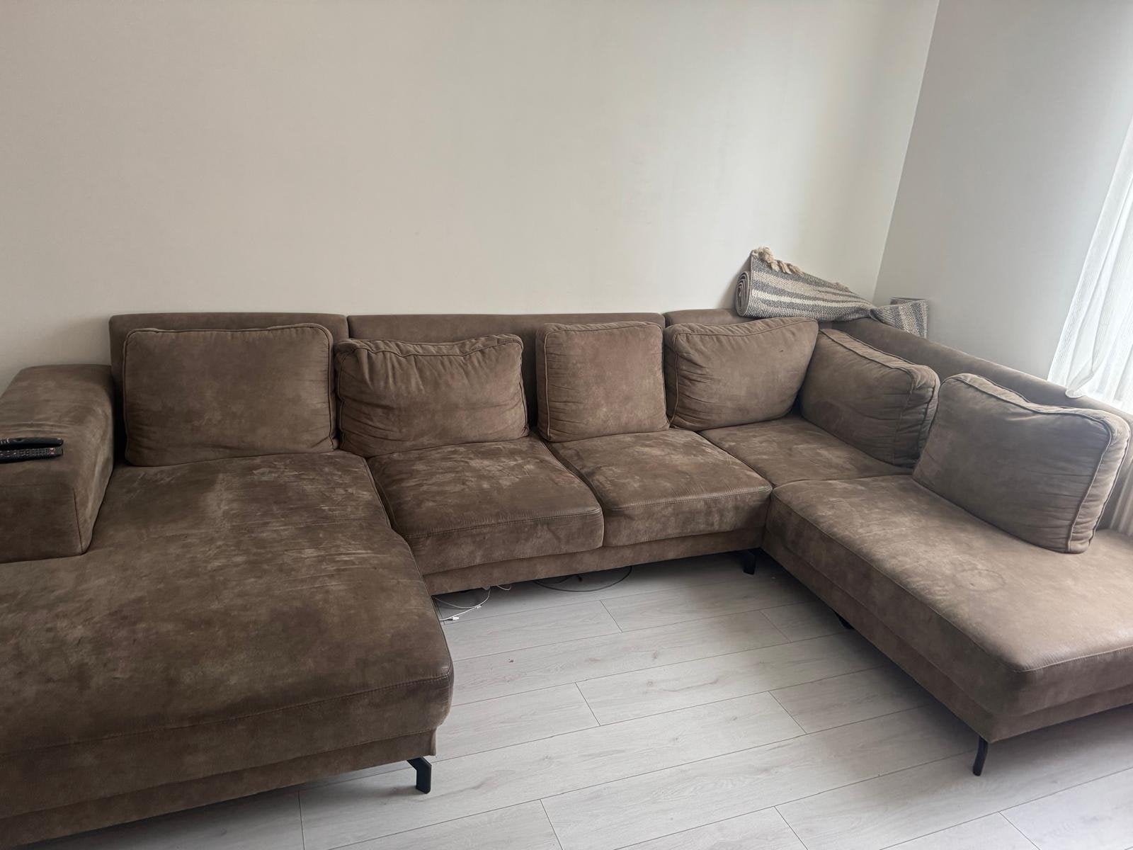 GRATUIT A DONNER A 1800 Vilvoorde, Maison & Meubles, Enlèvement ou Envoi, Utilisé