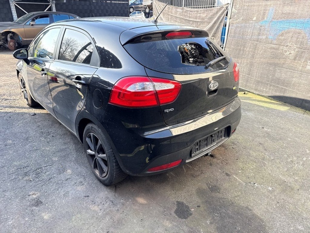 PARE-CHOCS ARRIÈRE Kia Rio III (UB) (|866111W200|), Autos : Pièces & Accessoires, Kia, Arrière, Pare-chocs, Info@kia.de