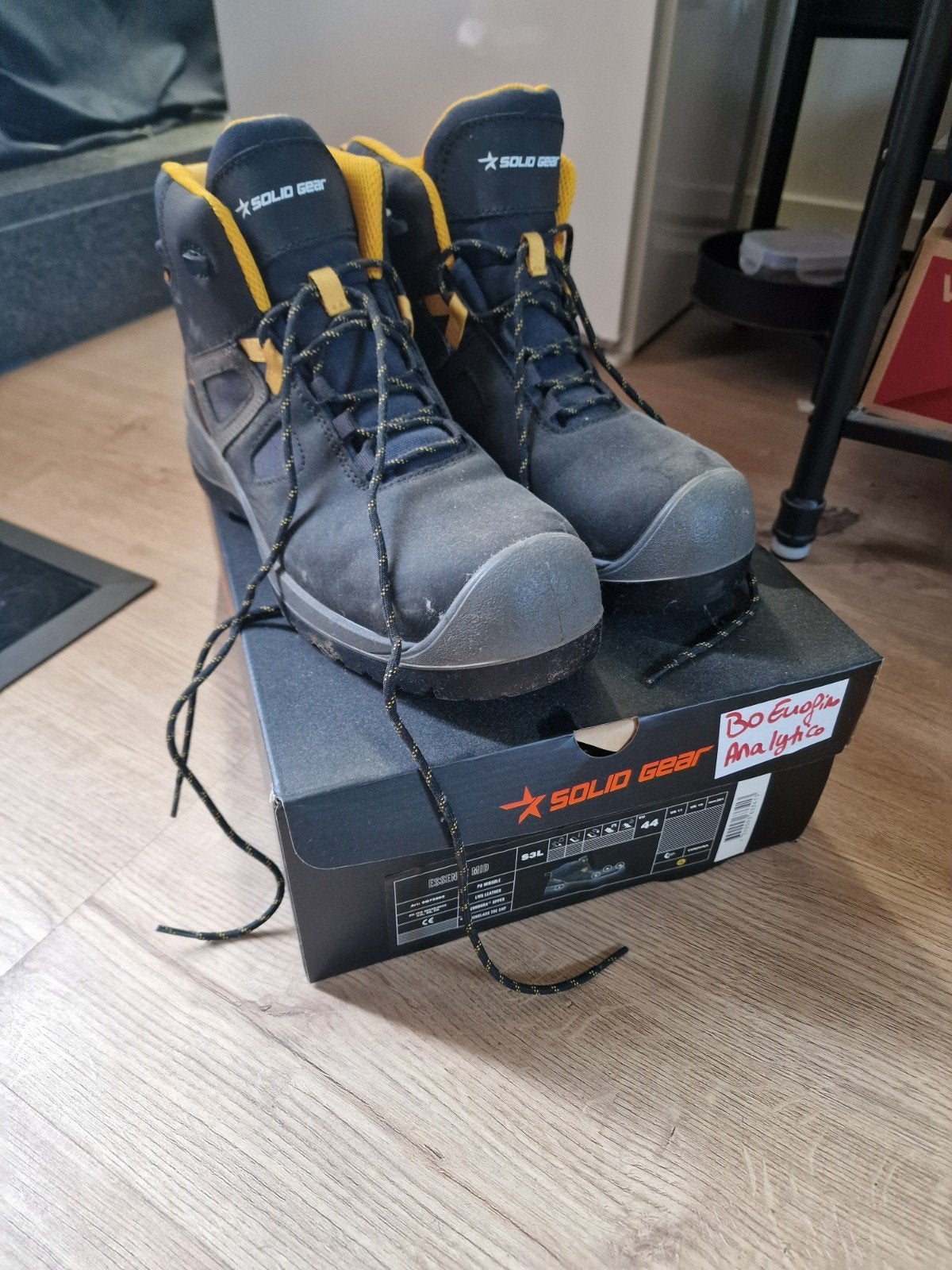 Chaussures de sécurité - NEUVES - Eur 44, Vêtements | Hommes, Chaussures, Enlèvement