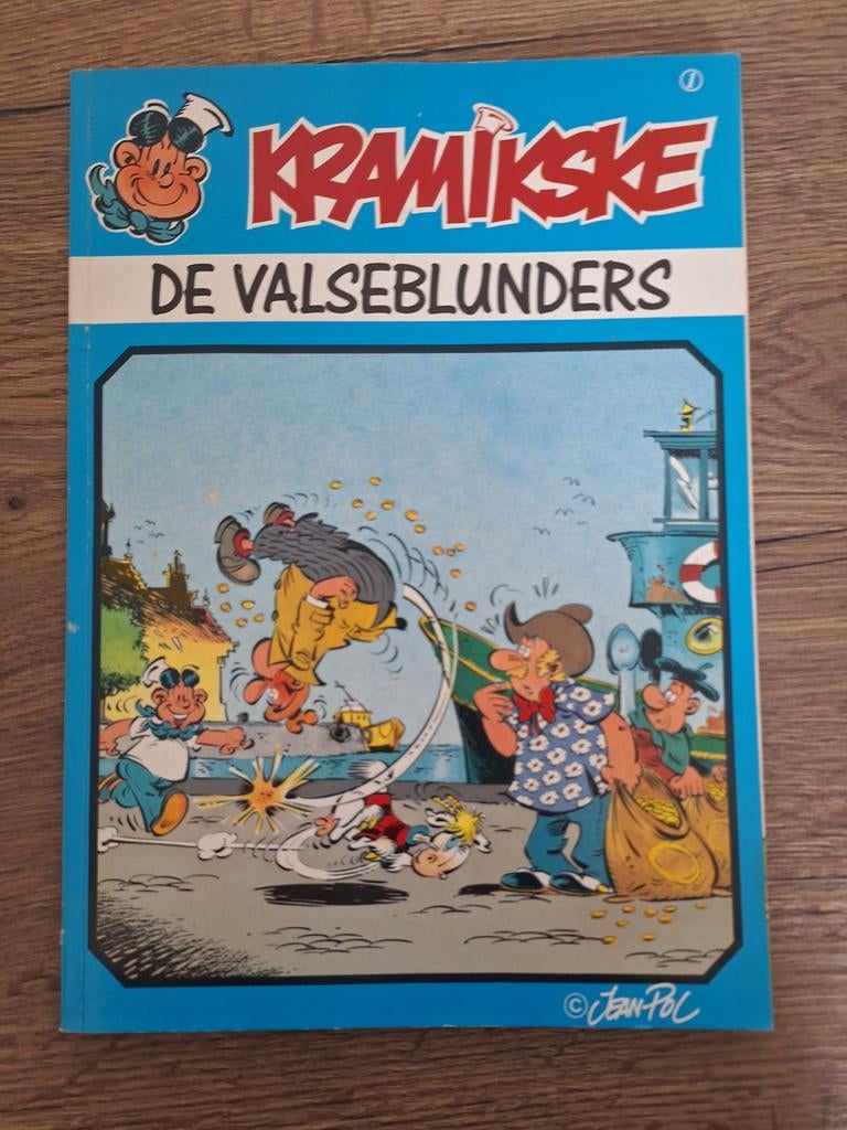 Kramikske nr.1 De valseblunders, Boeken, Ophalen