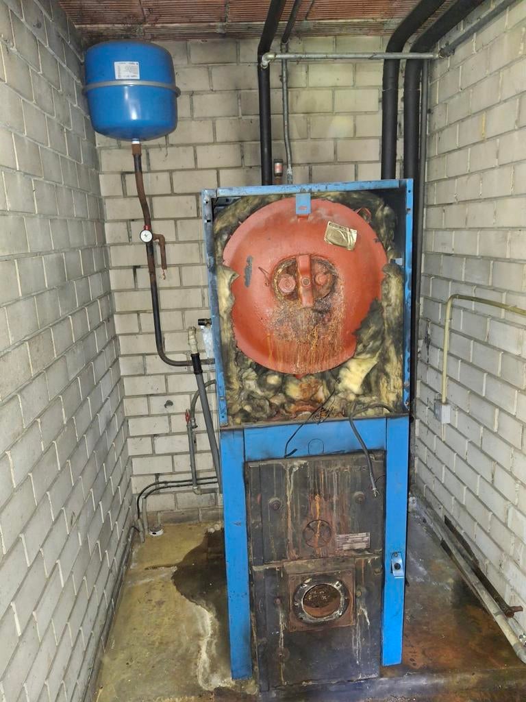 Oude mazoutketel, Ophalen, Gebruikt, Boiler, Ouder dan 10 jaar