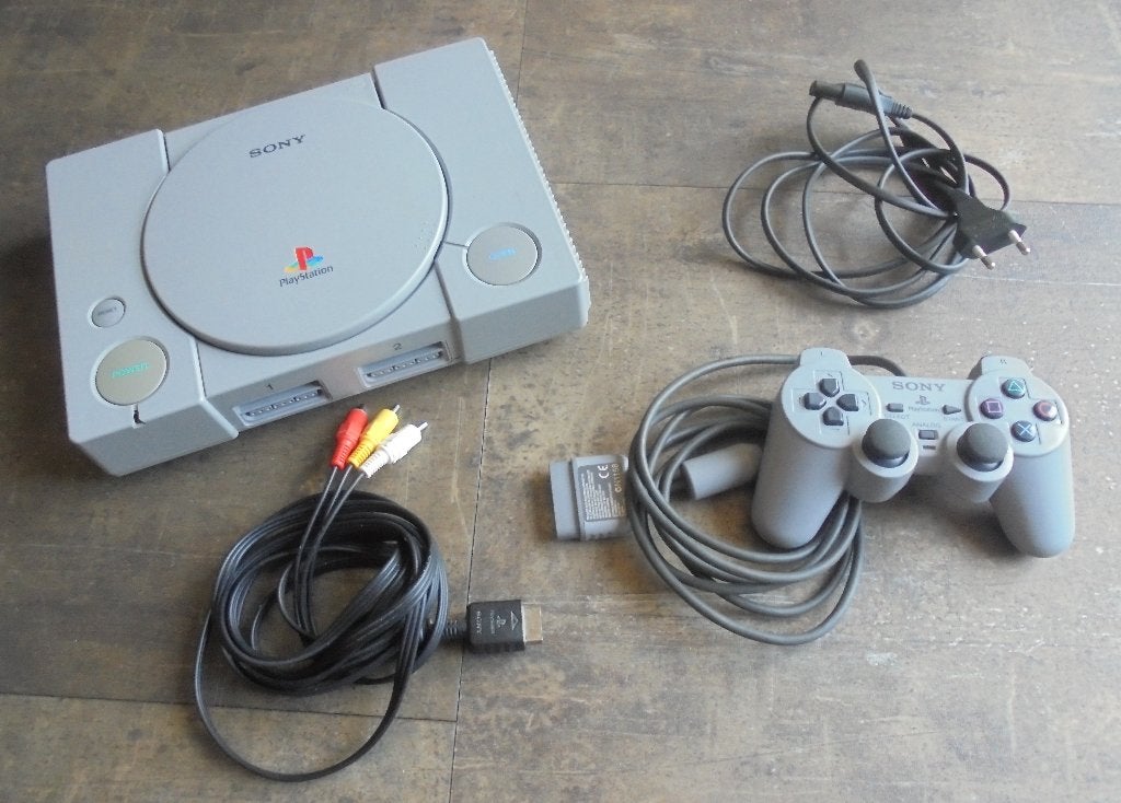 Sony PS1 spelconsole (zie foto's), Games en Spelcomputers, Ophalen of Verzenden, Gebruikt, Met 1 controller