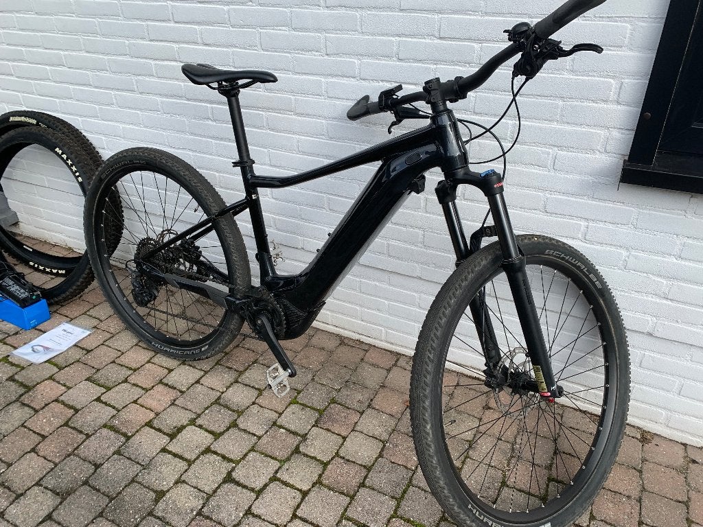 2023 Giant Fathom E Pro elektrische mountainbike medium, Fietsen en Brommers, Ophalen, Gebruikt, Giant, 51 tot 55 cm