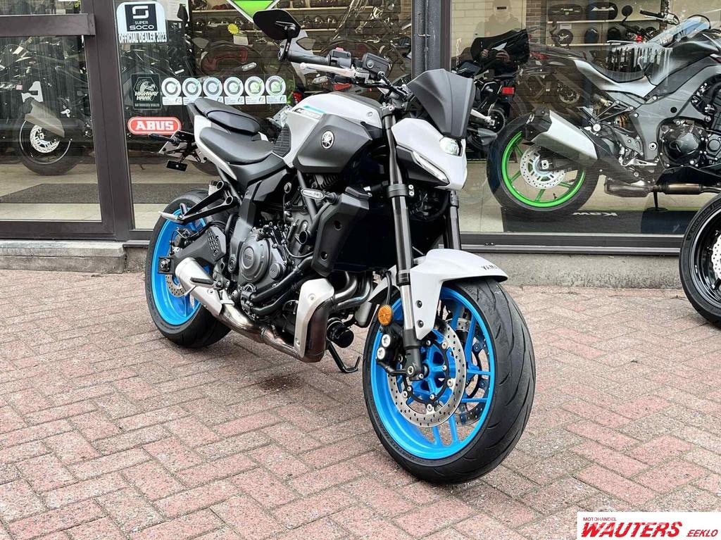 Yamaha MT-07, Bedrijf, Meer dan 35 kW, Toermotor, 689 cc