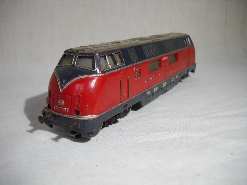 modeltrein H0: Märklin 3021 dieselloc DB V200 027, Wisselstroom, Gebruikt, Locomotief, Ophalen of Verzenden