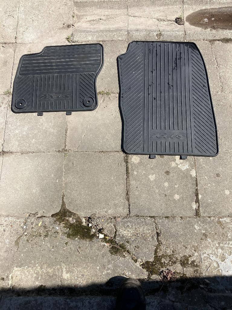 Mattenset rubber Ford Focus 2012-2018, Auto-onderdelen, Ophalen, Nieuw, Ford