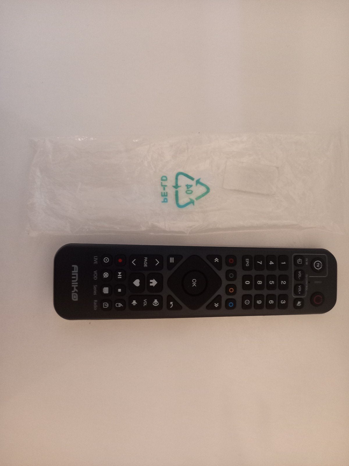 Télécommande AMIKO, TV, Hi-fi & Vidéo, Lecteurs multimédias, Enlèvement ou Envoi, Neuf, HDMI, Moins de 500 GB