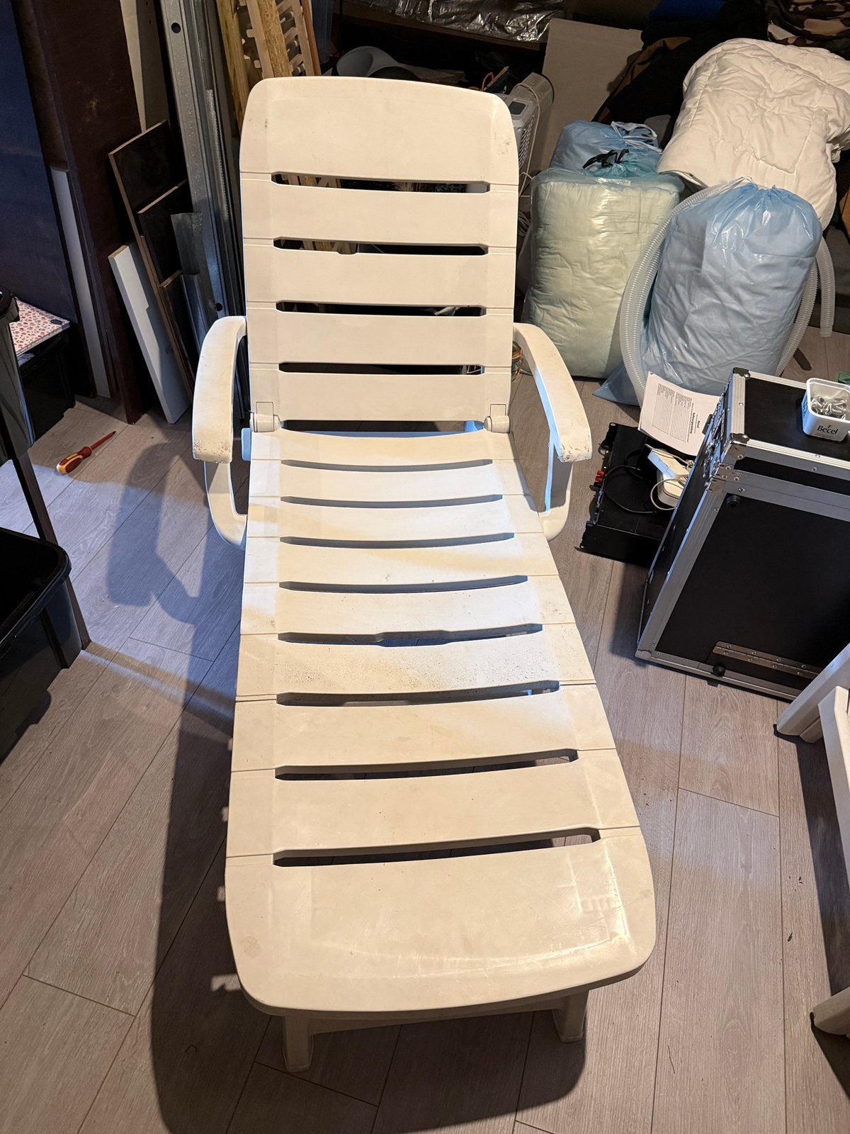 Verstel en opvouwbaar ligbed op wielen, Tuin en Terras, Ophalen, Gebruikt, Inklapbaar