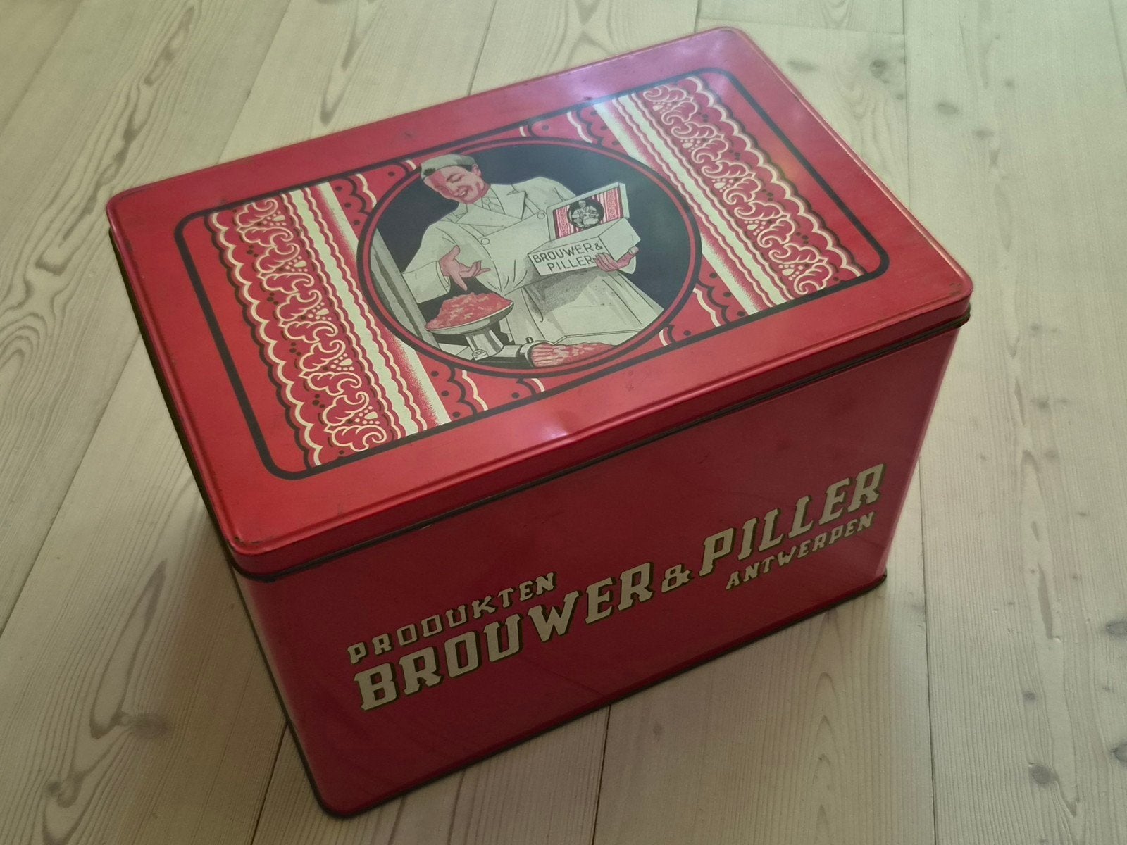 Brouwer en Piller Antwerpen, Ophalen