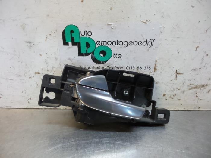 Poignée portière 4portes avant gauche d'un Ford Mondeo (Mo, -, 3 mois de garantie, -, -
