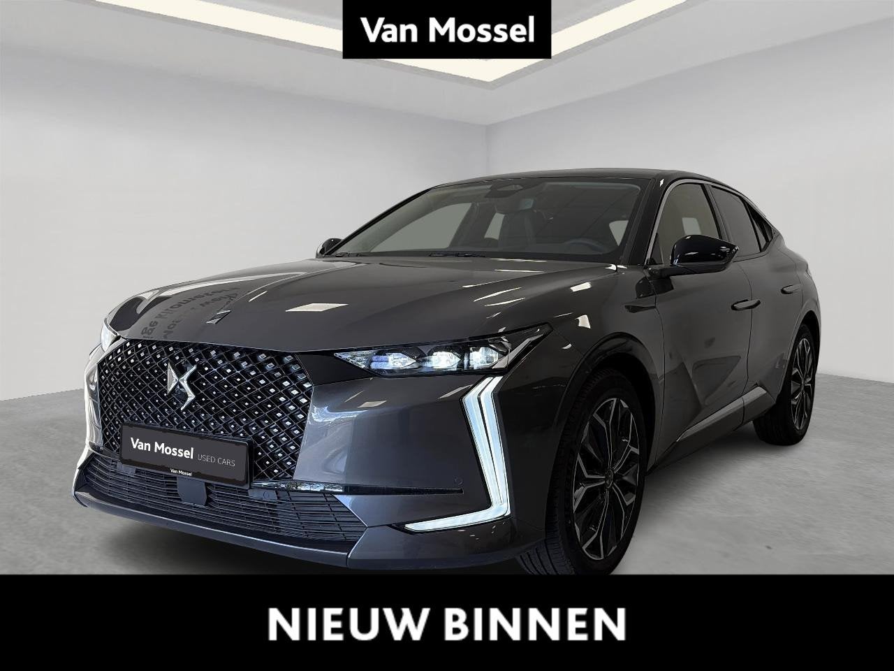 DS DS 4 HYBRID 145 Auto Etoile, Autos, 100 kW, Achat, Entreprise, https://public.car-pass.be/vhr/b18ba1d4-d725-4cca-ad36-303250e8b73c