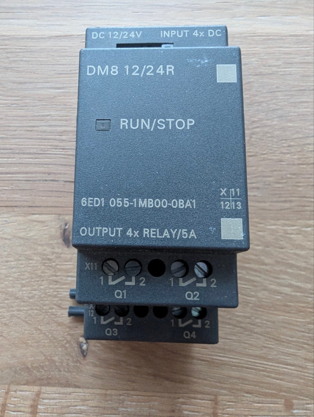 Siemens Logo! module DM8 12/24R 6ED1 055-1MB00-0BA1, Electroménager, Électroménager & Équipement Autre, Enlèvement