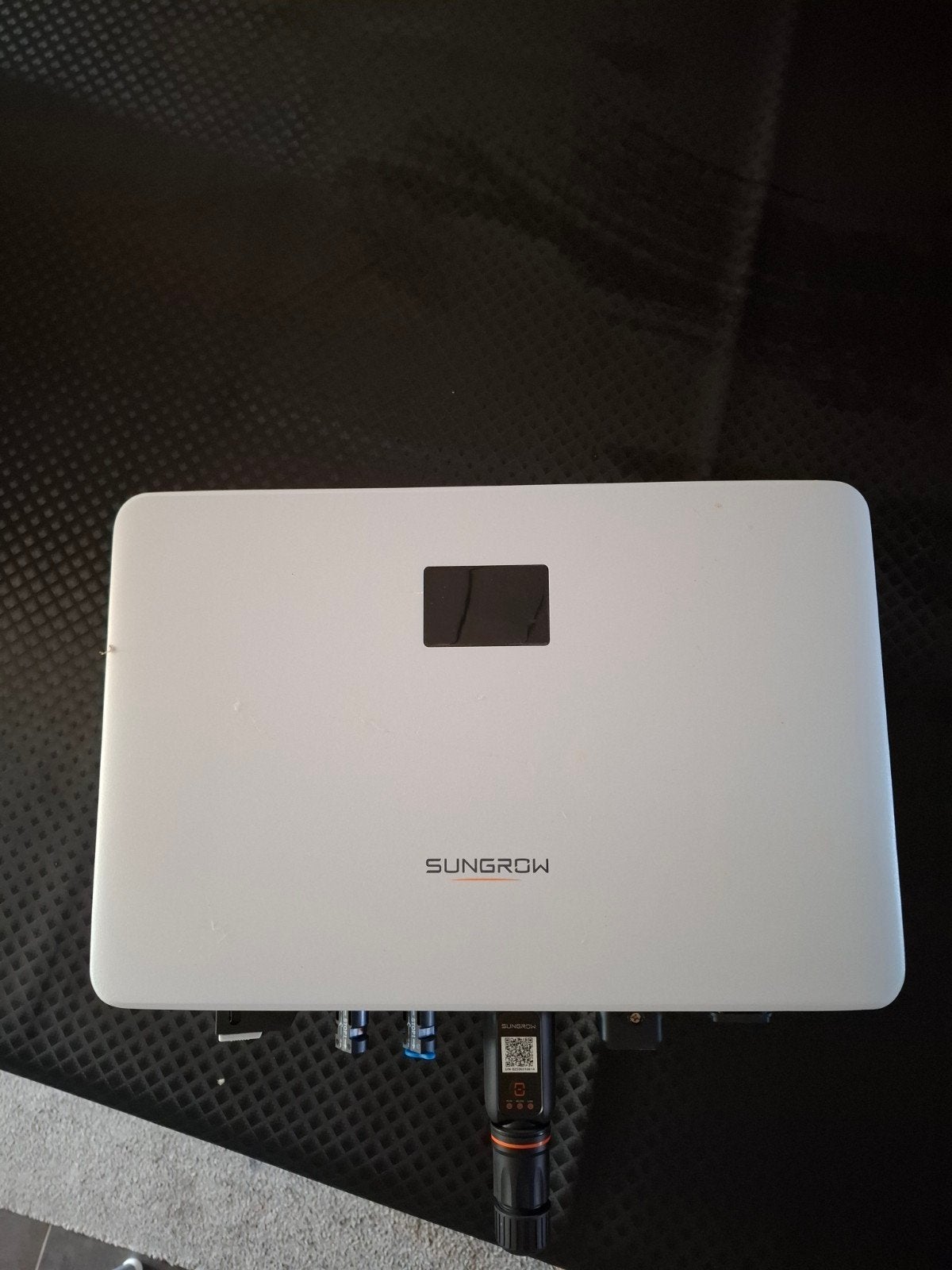 Sungrow omvormer 4kw, Elektronische apparatuur, Ophalen, Zo goed als nieuw