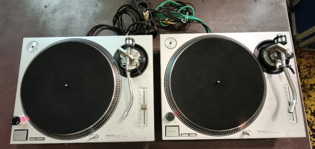 TECHNICS SL-1200MK2, Enlèvement, Utilisé, Tourne-disque, Technics