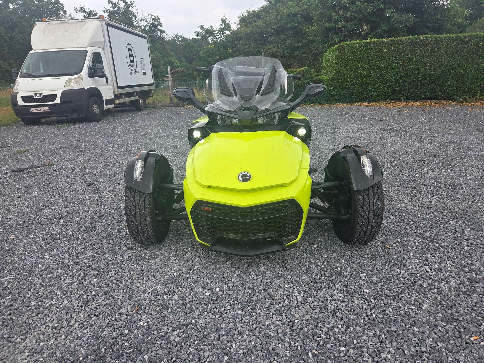 CAN-AM Spyder F3-S, Éclairage LED, Achat, Entreprise, Jaune