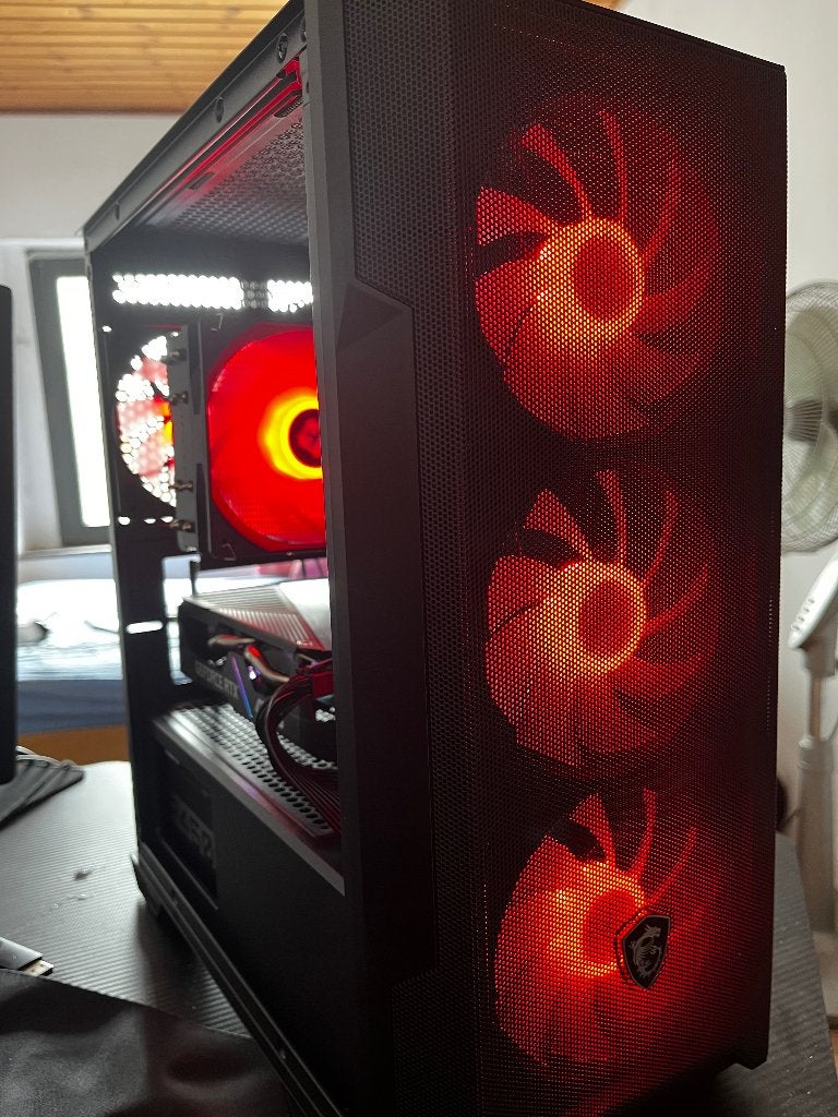 Pc gamer, Le pc est monté avec différentes marques, Gaming, SSD, 1024 GB