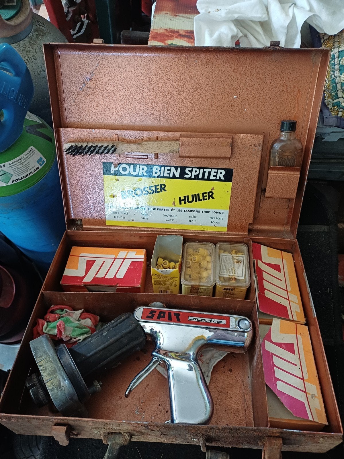 Pistolet à clou, Bricolage & Construction, Enlèvement ou Envoi