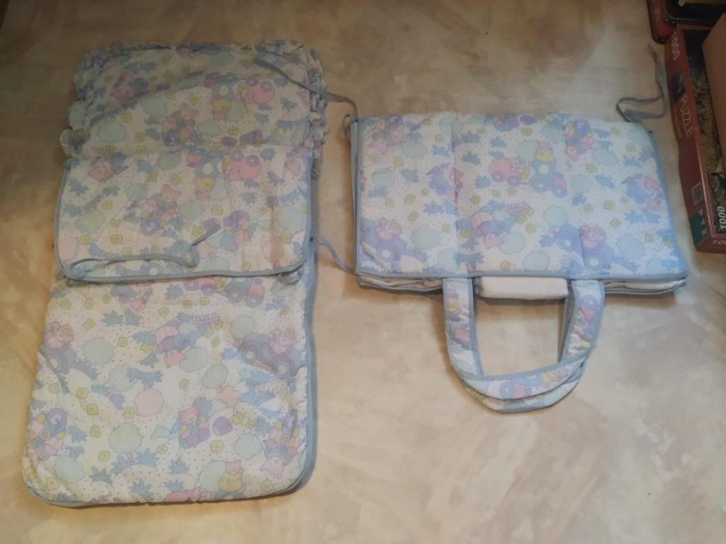 mooi set baby uitzet slaapzak en toiletzak splinternieuw, Enfants & Bébés, Produits pour enfants, Neuf, Enlèvement ou Envoi