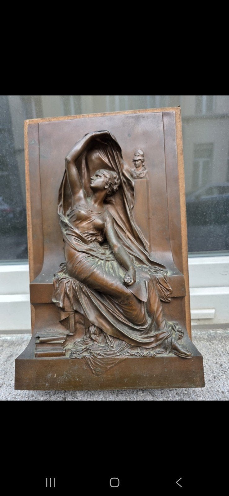 Sculpture cuivre sur cadre  HENRY CHAPU, Enlèvement