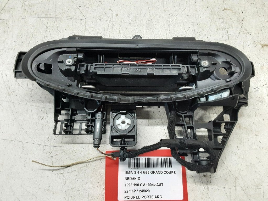 POIGNEE EXTERIEURE ARRIÈRE GAUCHE 4 serie Gran Coupe (G26), Arrière, Utilisé, BMW, Petuelring 130
80809  München, DE