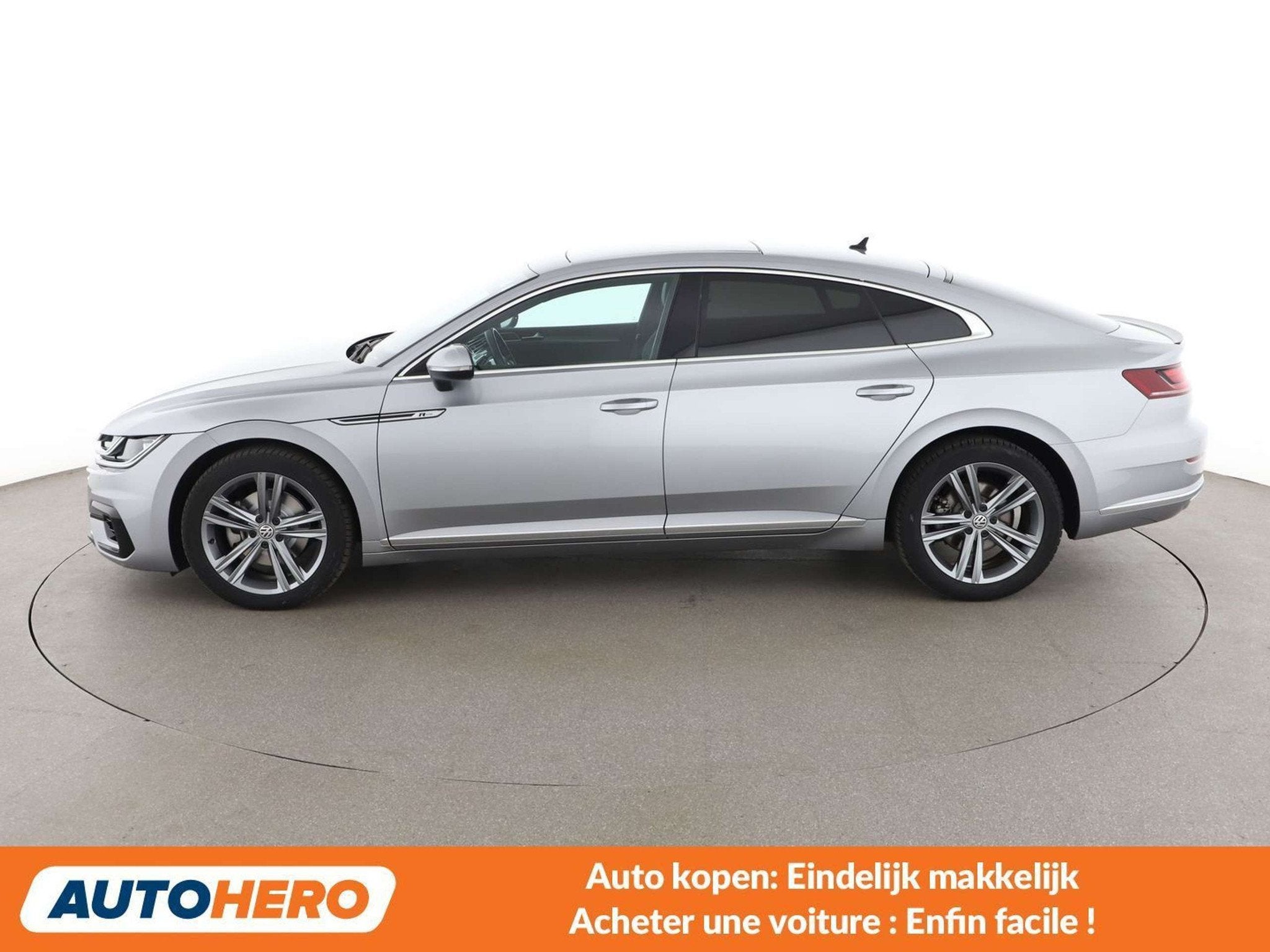 Volkswagen Arteon 2.0 TDI R-Line (automatique), Autos, 1643 kg, 1968 cm³, Alcantara, Noir