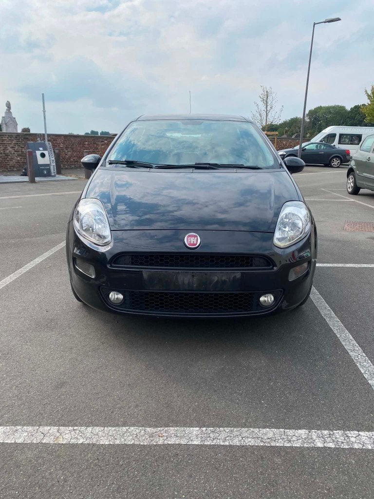 fiat punto, Auto's, Voorwielaandrijving, Stof, 4 cilinders, Zwart